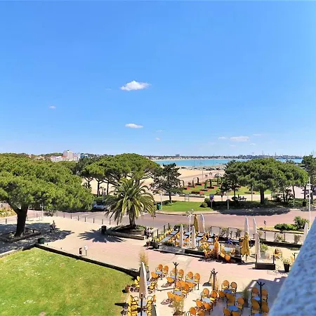 Apartment Royan, 3 Pieces, 6 Personnes - Fr-1-738-23 *